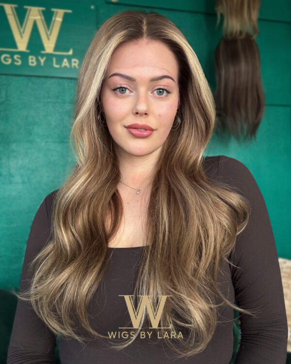 c7 CHLOÉ- 22 inch, 180% density, M